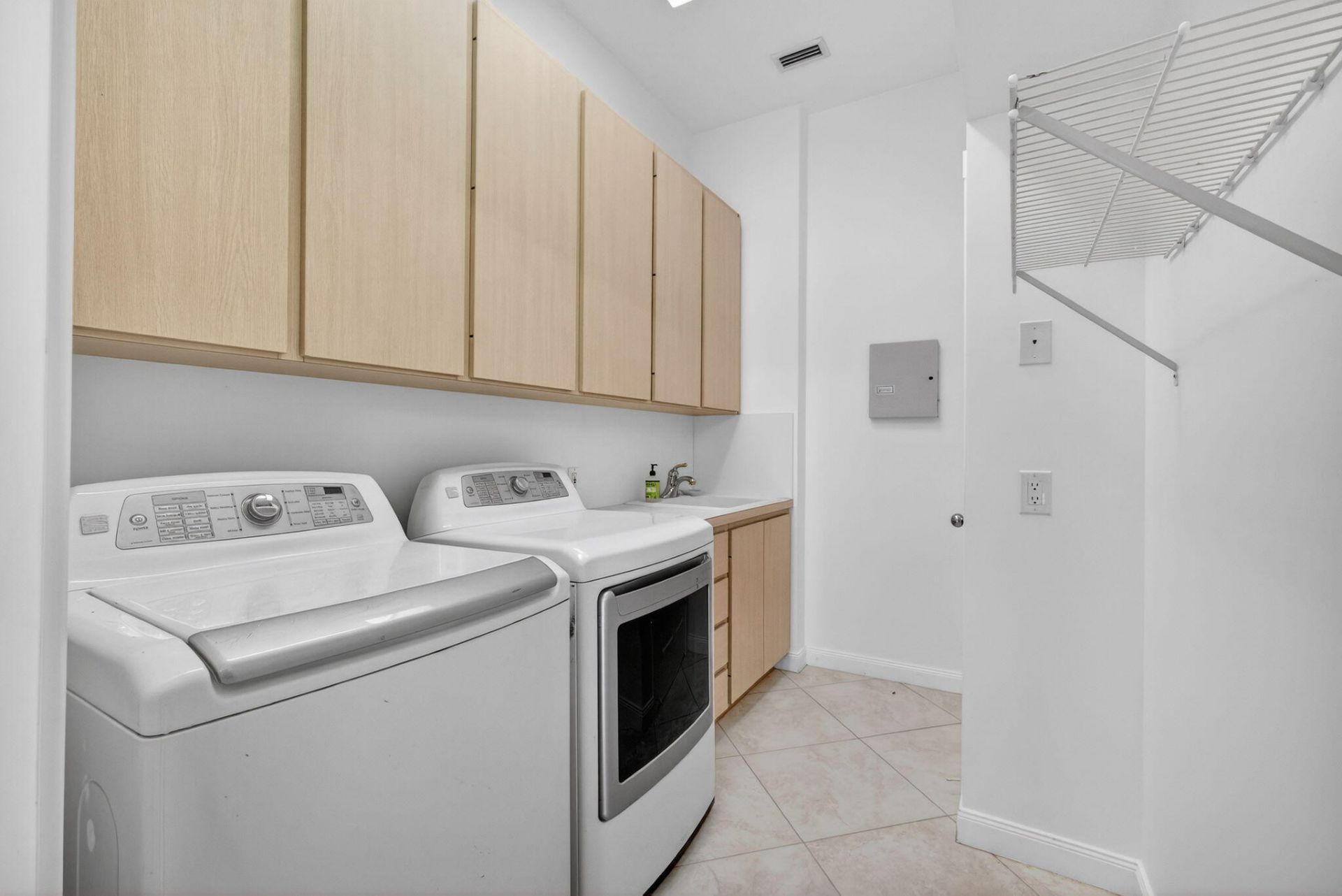 520 E Tall Oaks Drive, Palm Beach Gardens, FL 33410 Photo