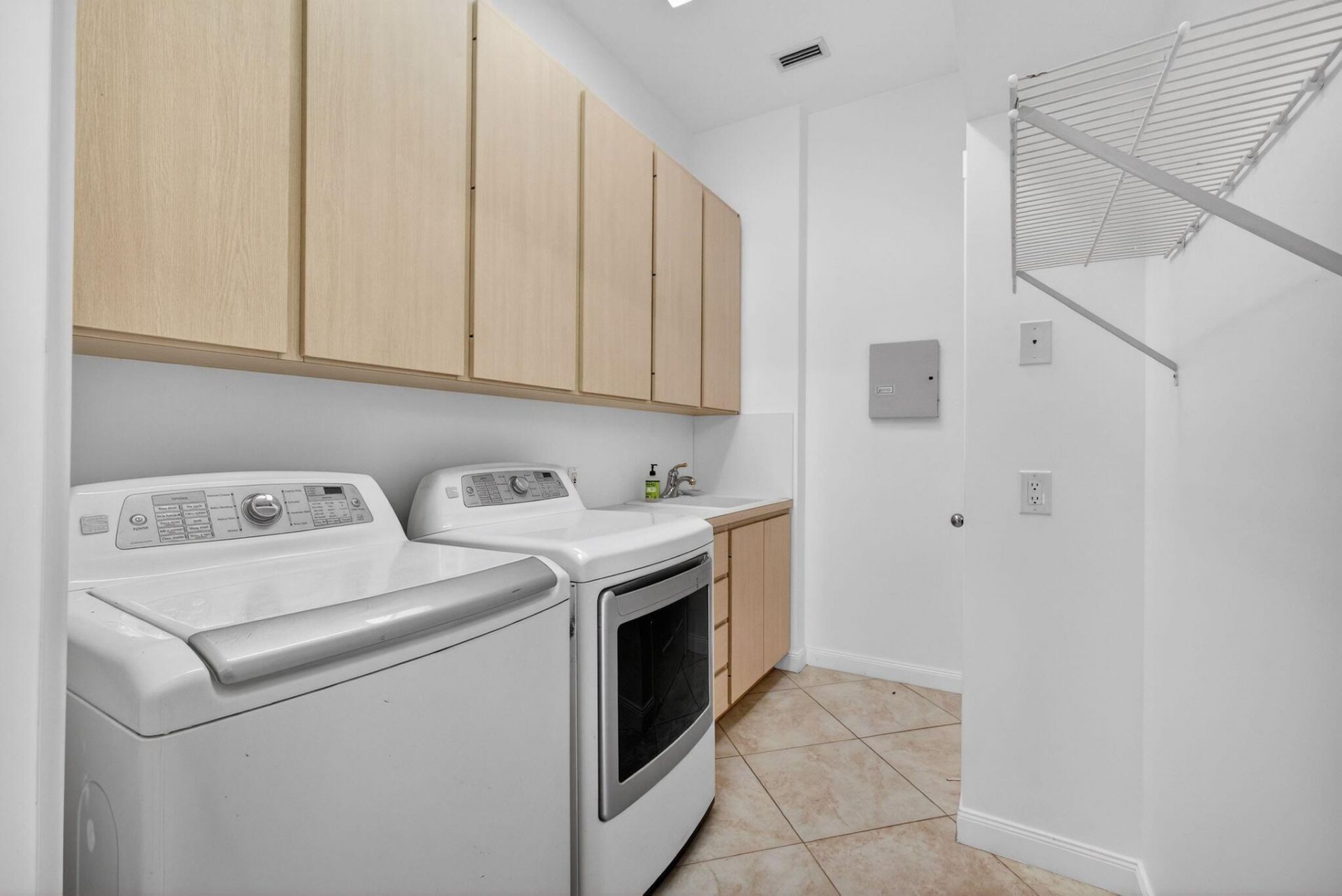 520 E Tall Oaks Drive, Palm Beach Gardens, FL 33410 Photo