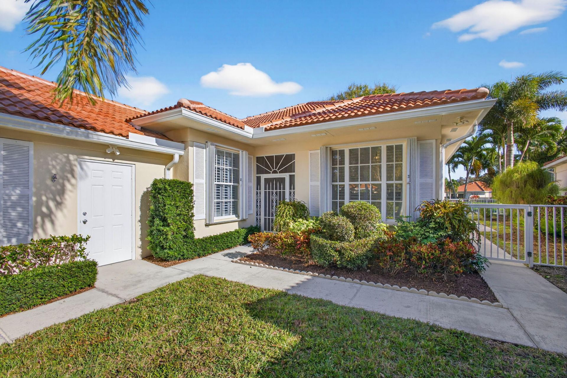 520 E Tall Oaks Drive, Palm Beach Gardens, FL 33410 Photo