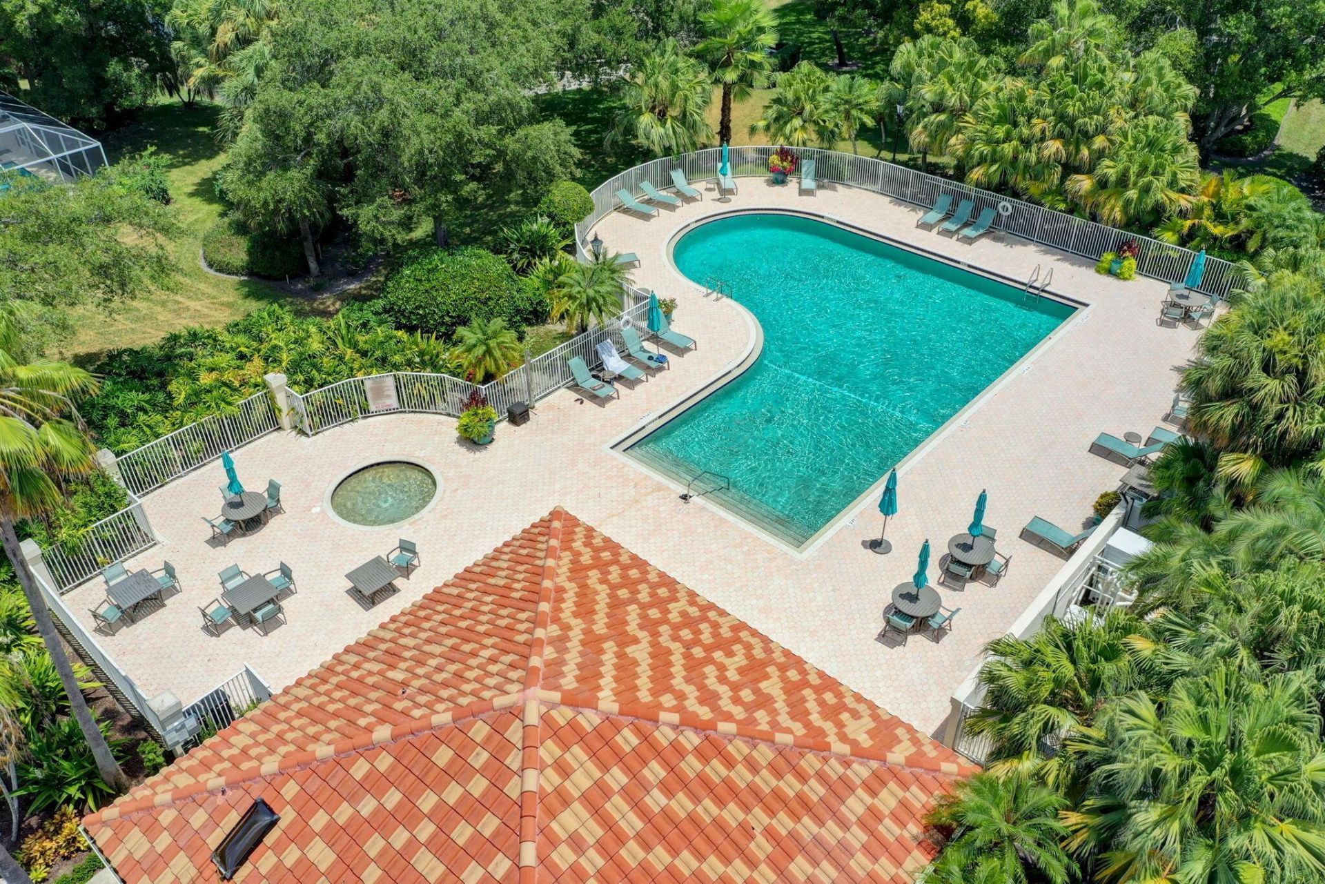 520 E Tall Oaks Drive, Palm Beach Gardens, FL 33410 Photo