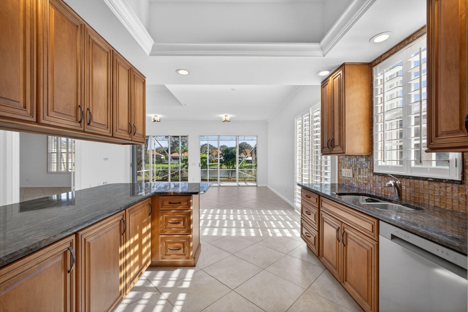 520 E Tall Oaks Drive, Palm Beach Gardens, FL 33410 Photo