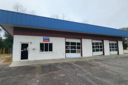 266 Whittaker Parkway photo 4