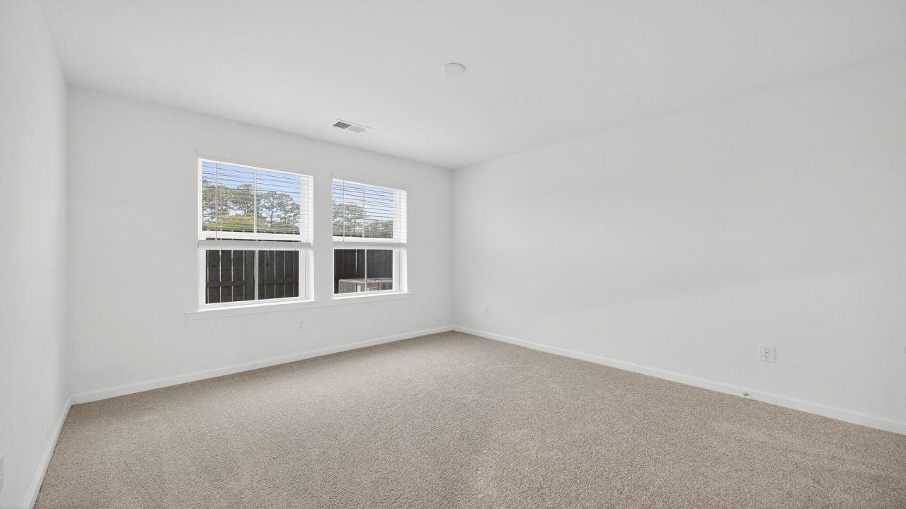 4633 Forest Hills Drive Photo 18