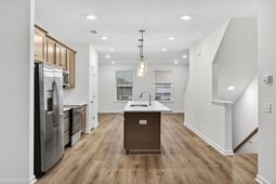 4633 Forest Hills Drive photo 4