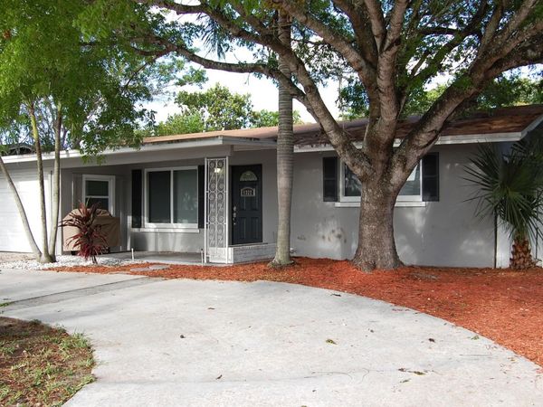 9322 N Military Trail, Palm Beach Gardens, FL 33410