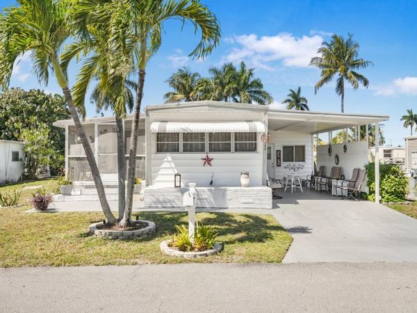 2001 SW 84th Avenue, Davie, FL 33324