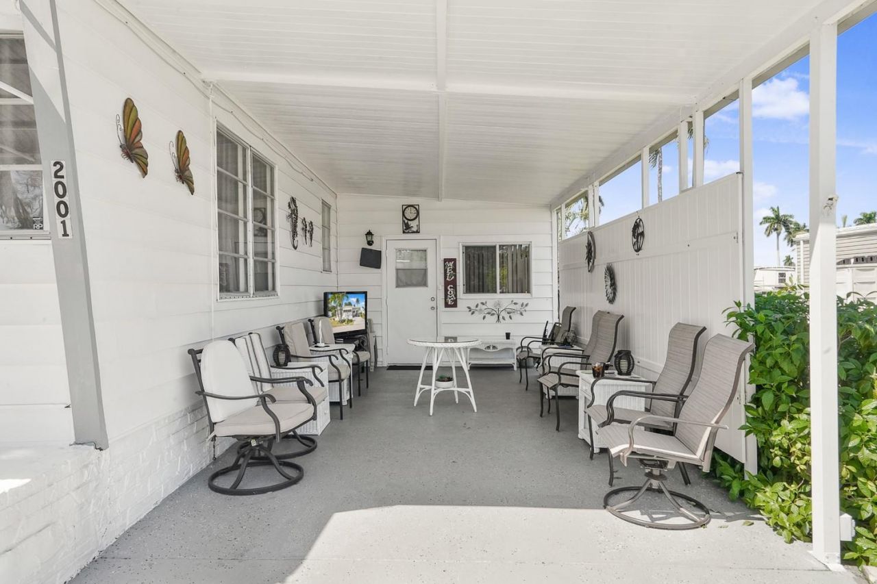 2001 SW 84th Avenue, Davie, FL 33324 Photo