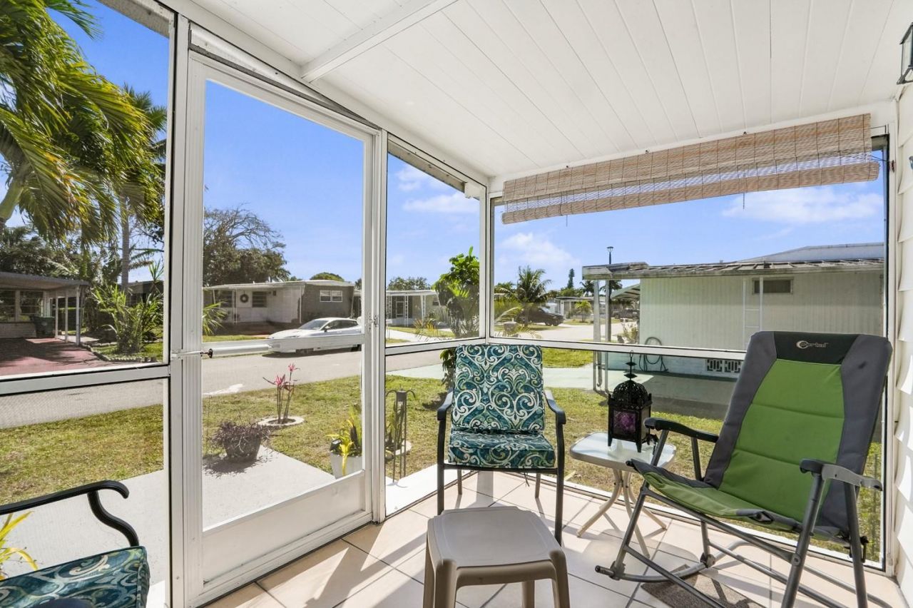 2001 SW 84th Avenue, Davie, FL 33324 Photo