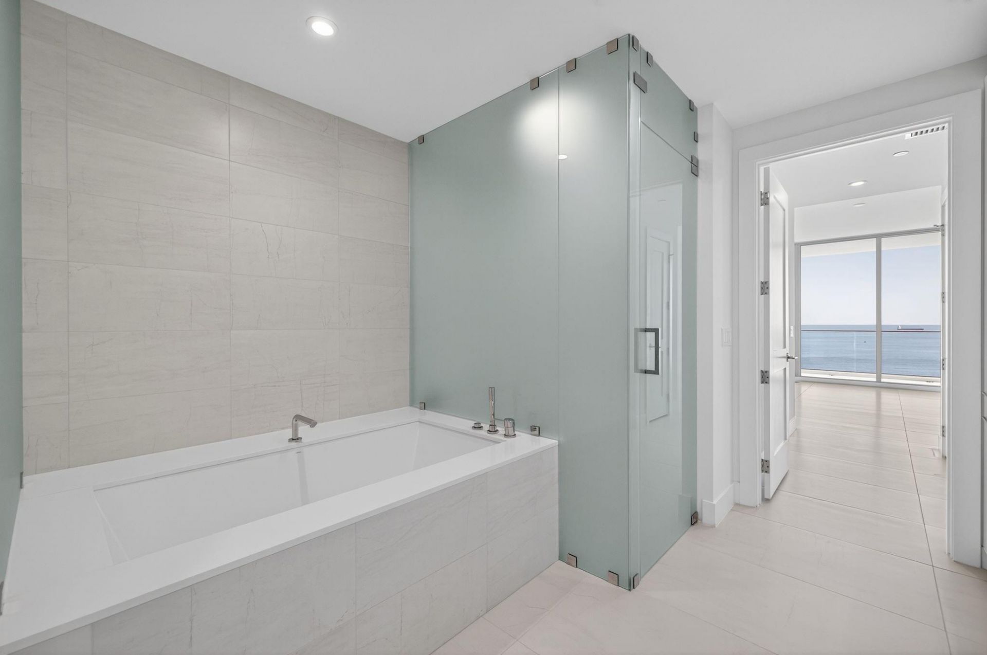 153 N Seabreeze Boulevard, Unit 901-S, Fort Lauderdale, FL 33304 Photo