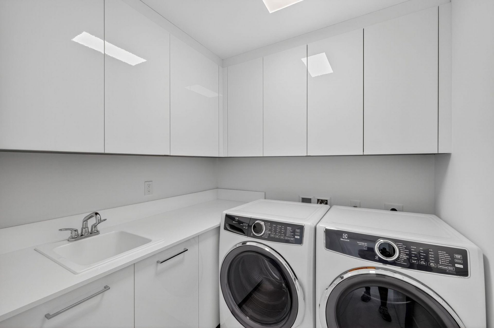 153 N Seabreeze Boulevard, Unit 901-S, Fort Lauderdale, FL 33304 Photo