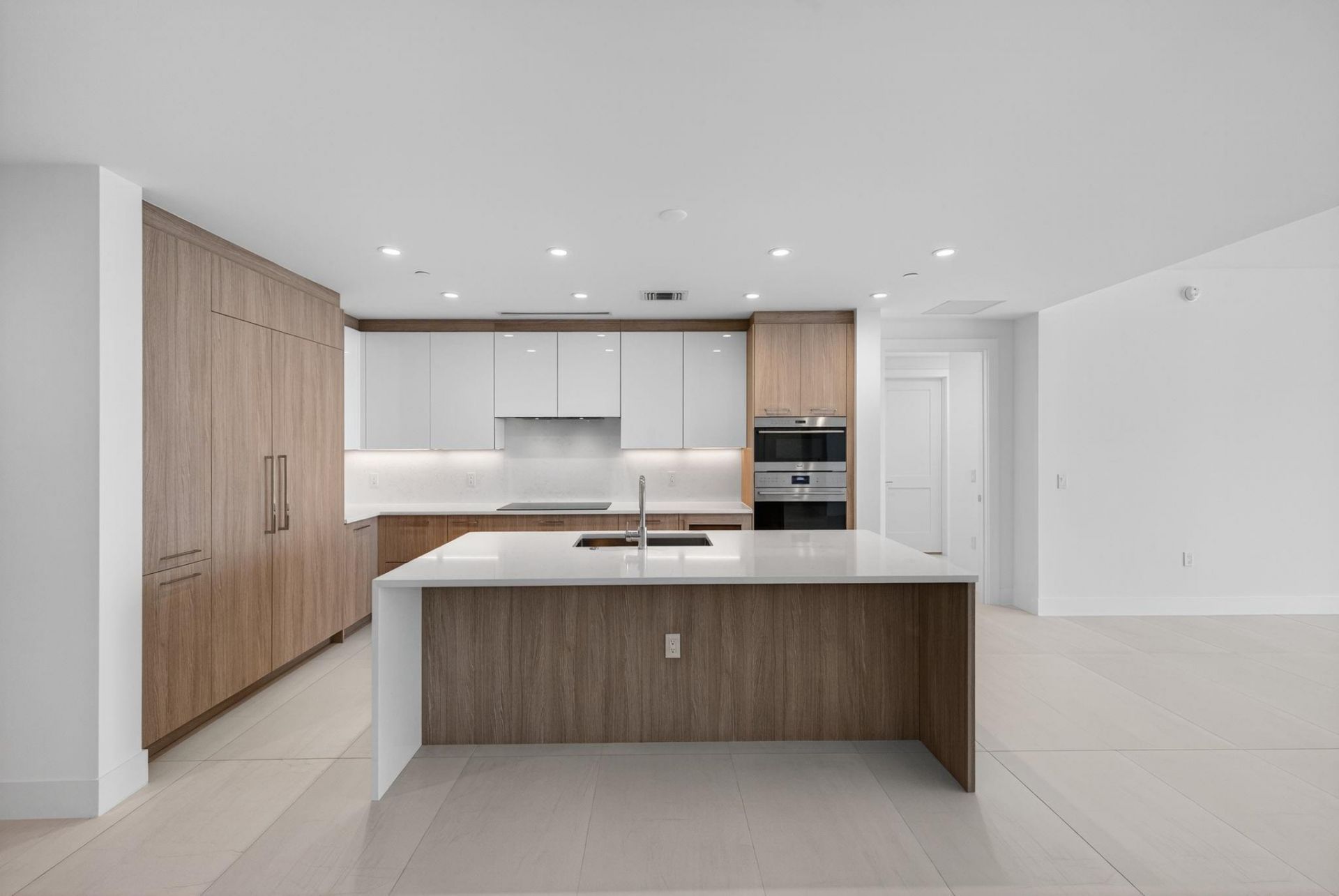 153 N Seabreeze Boulevard, Unit 901-S, Fort Lauderdale, FL 33304 Photo