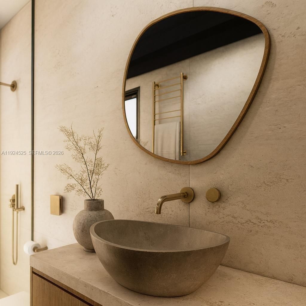 349 Walnut St, Hollywood, FL 33019 Photo