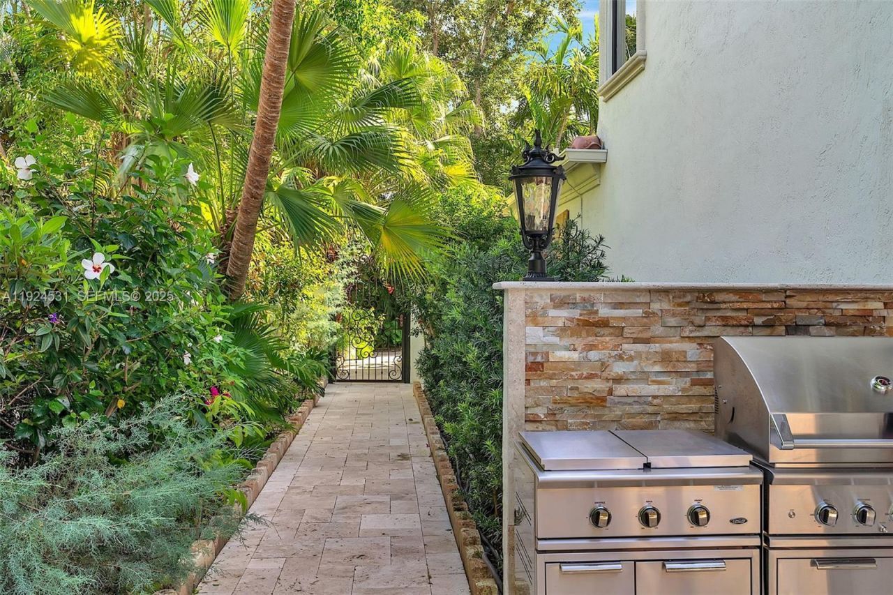 4008 Sanctuary Ln, Boca Raton, FL 33431 Photo