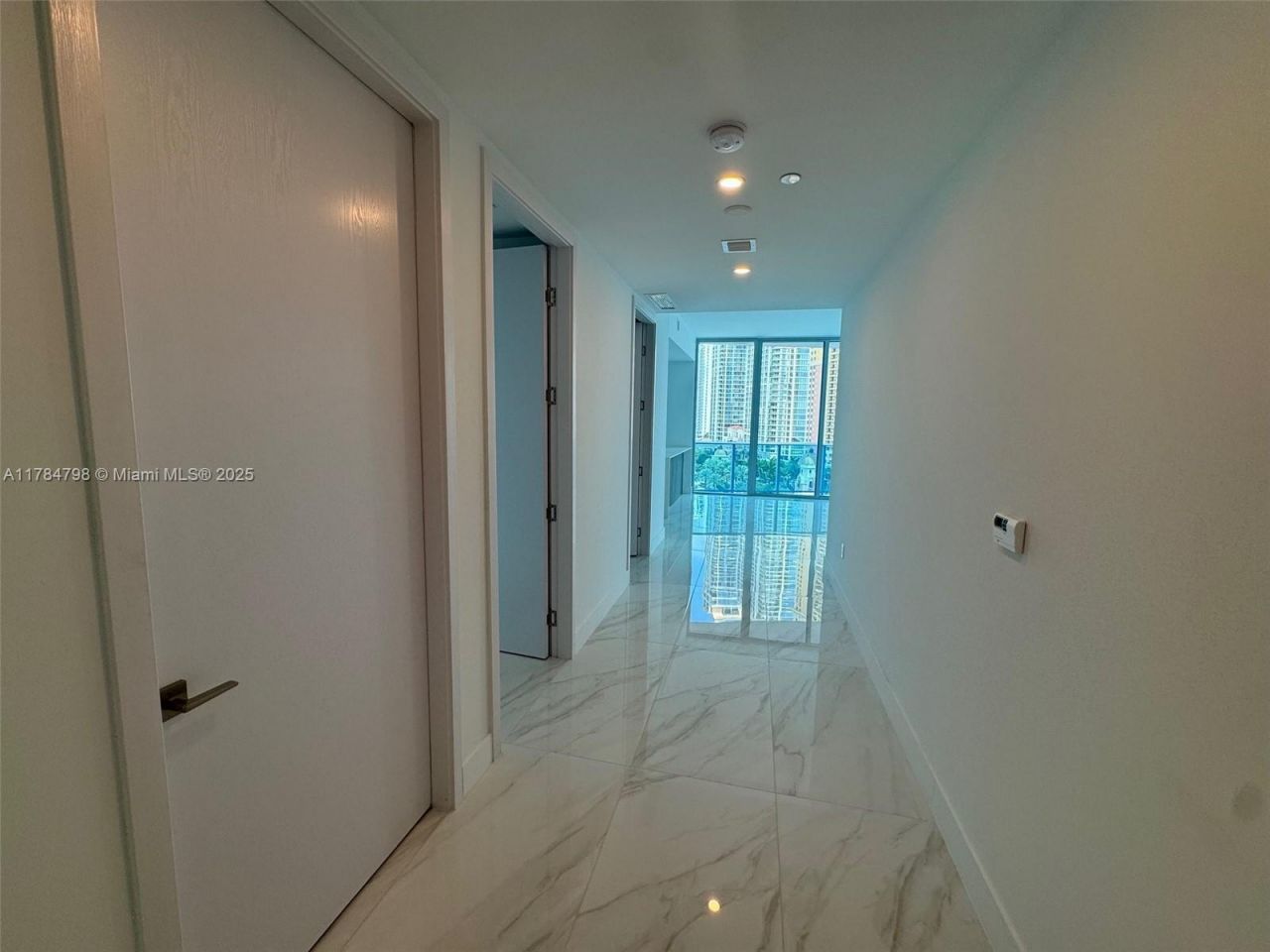17550 Collins Ave, Unit 1005, Sunny Isles Beach, FL 33160 Photo