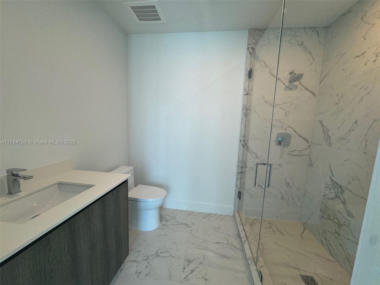 17550 Collins Ave, Unit 1005, Sunny Isles Beach, FL 33160 Photo