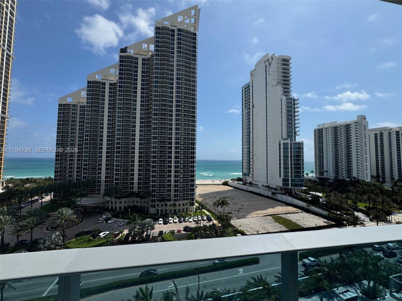 17550 Collins Ave, Unit 1005, Sunny Isles Beach, FL 33160 Photo