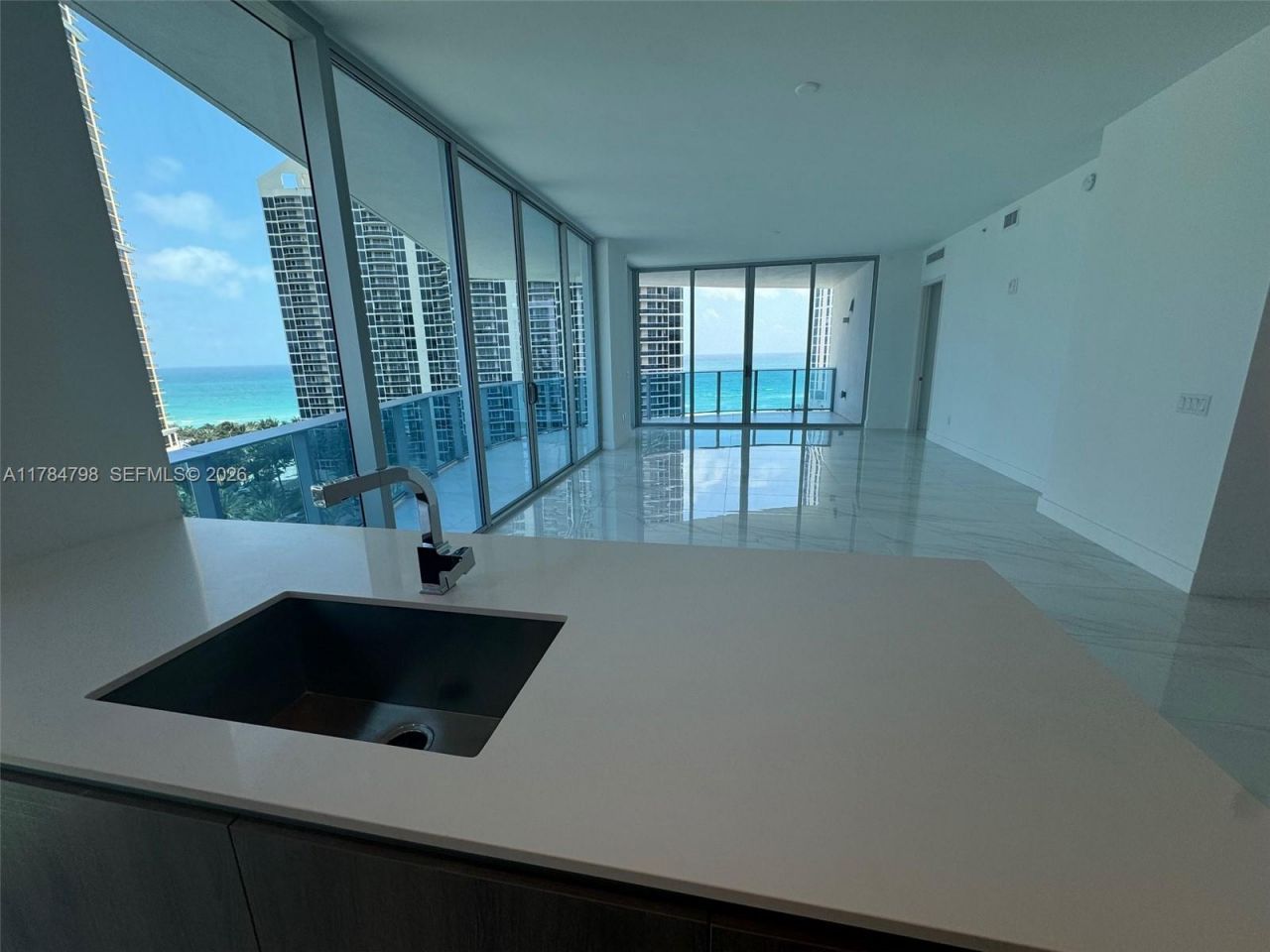 17550 Collins Ave, Unit 1005, Sunny Isles Beach, FL 33160 Photo