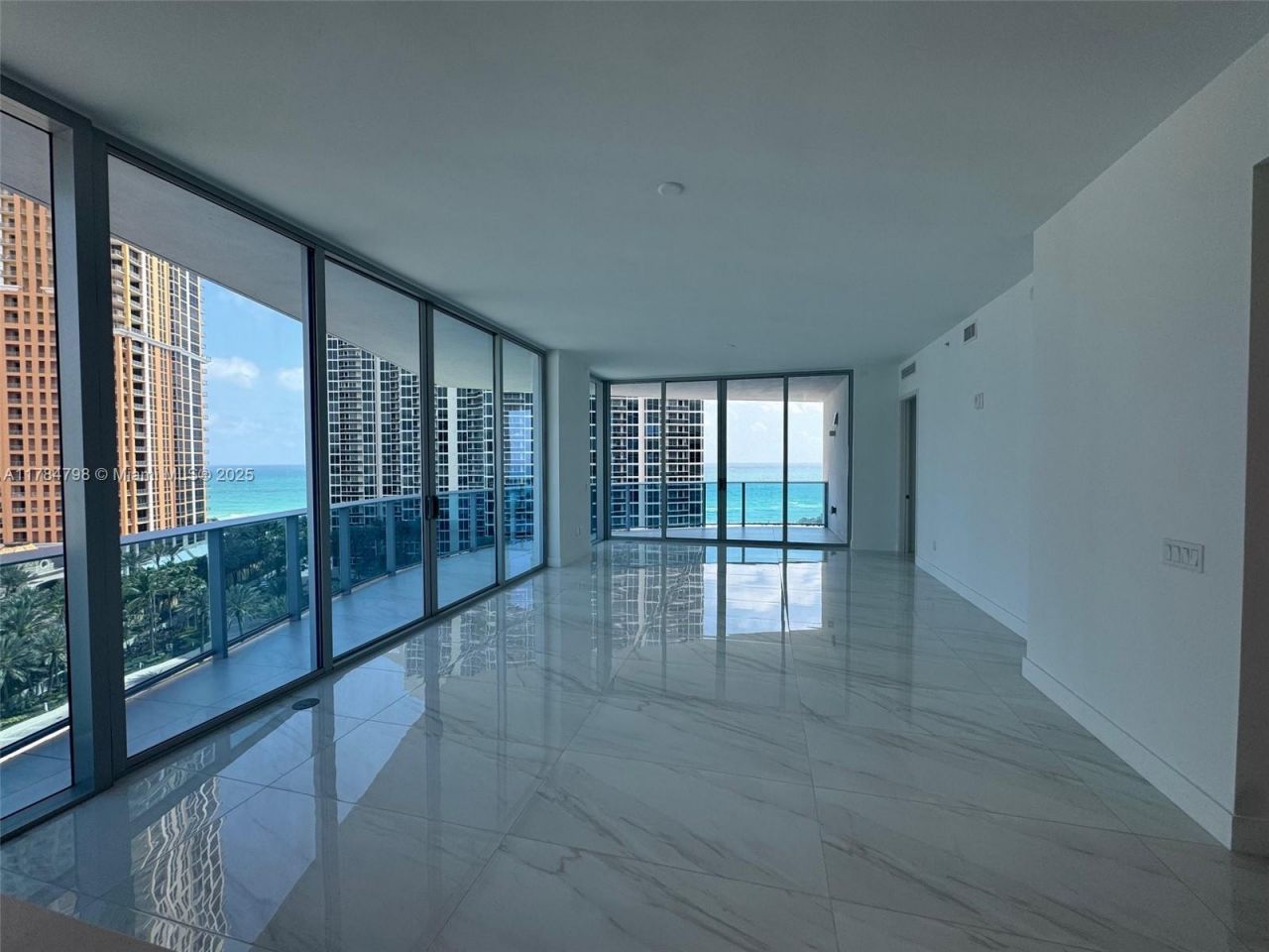 17550 Collins Ave, Unit 1005, Sunny Isles Beach, FL 33160 Photo