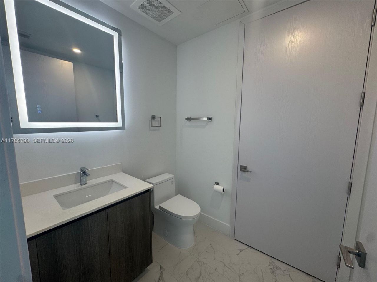 17550 Collins Ave, Unit 1005, Sunny Isles Beach, FL 33160 Photo