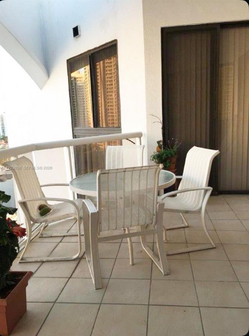 3610 Yacht Club Dr, Unit 1503, Aventura, FL 33180 Photo