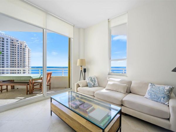 888 Brickell Key Dr, Unit 2909, Miami, FL 33131