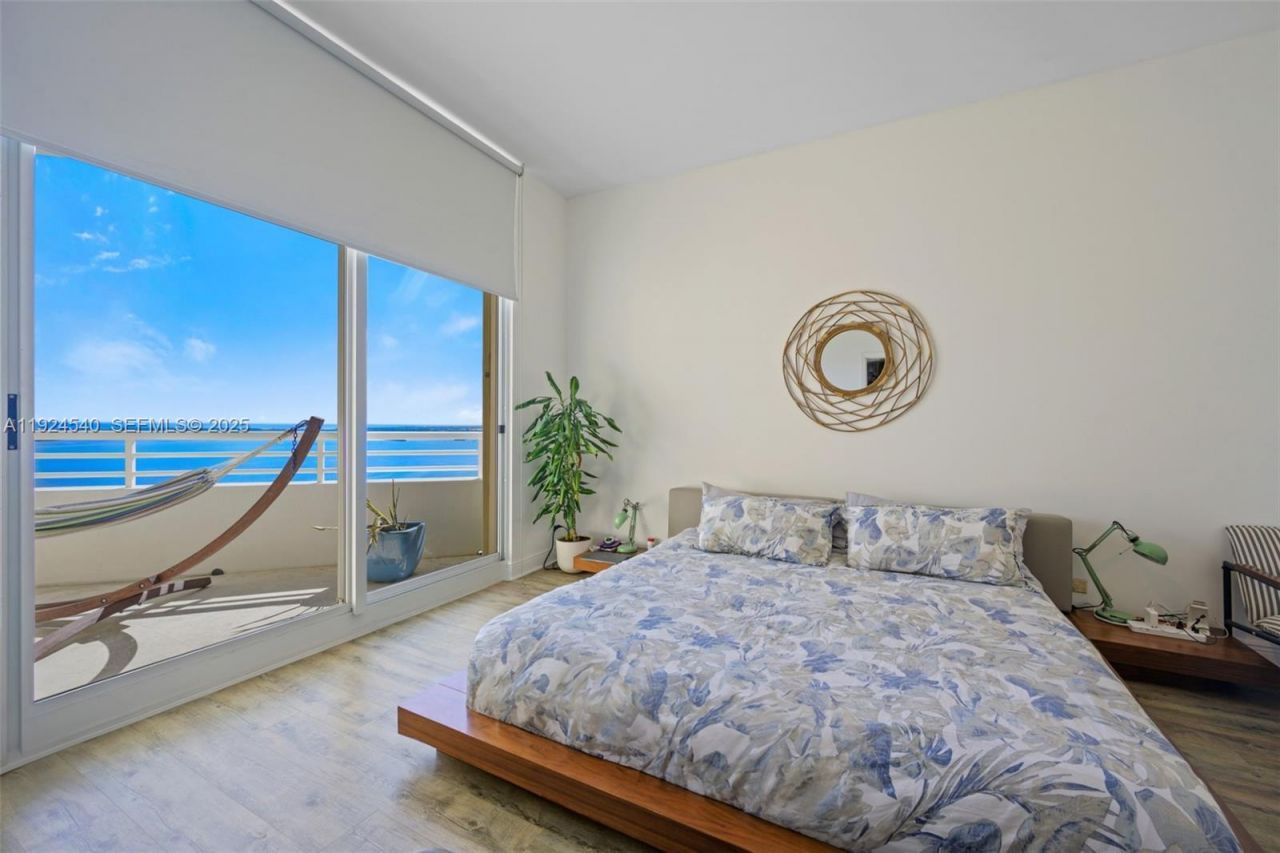 888 Brickell Key Dr, Unit 2909, Miami, FL 33131 Photo