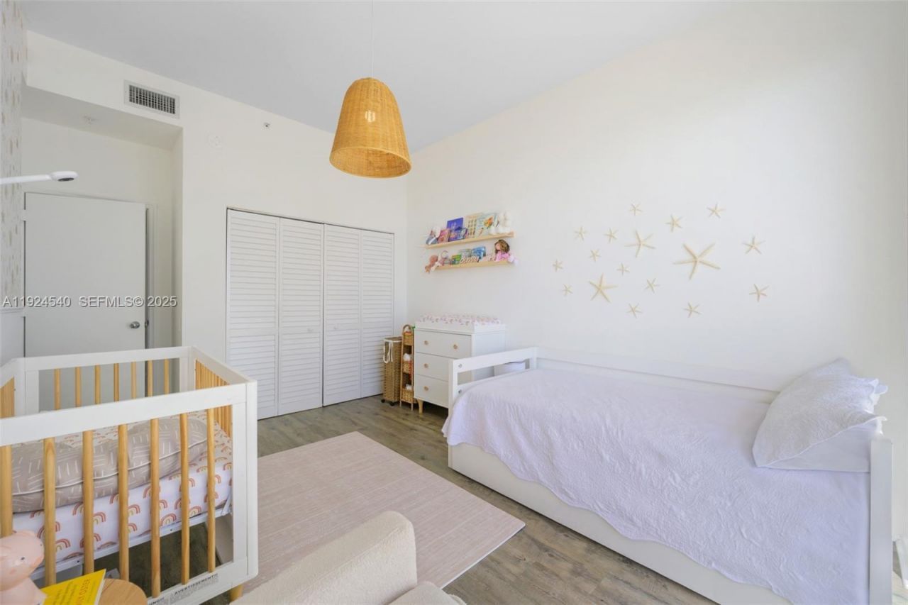 888 Brickell Key Dr, Unit 2909, Miami, FL 33131 Photo