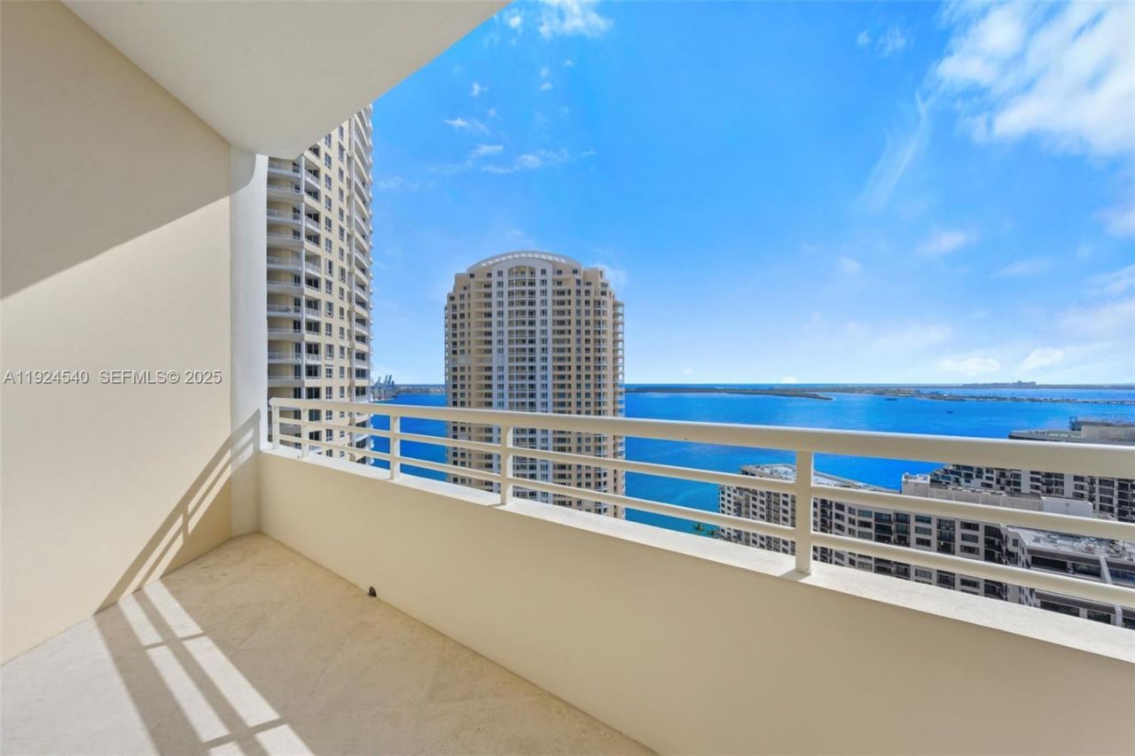 888 Brickell Key Dr, Unit 2909, Miami, FL 33131 Photo