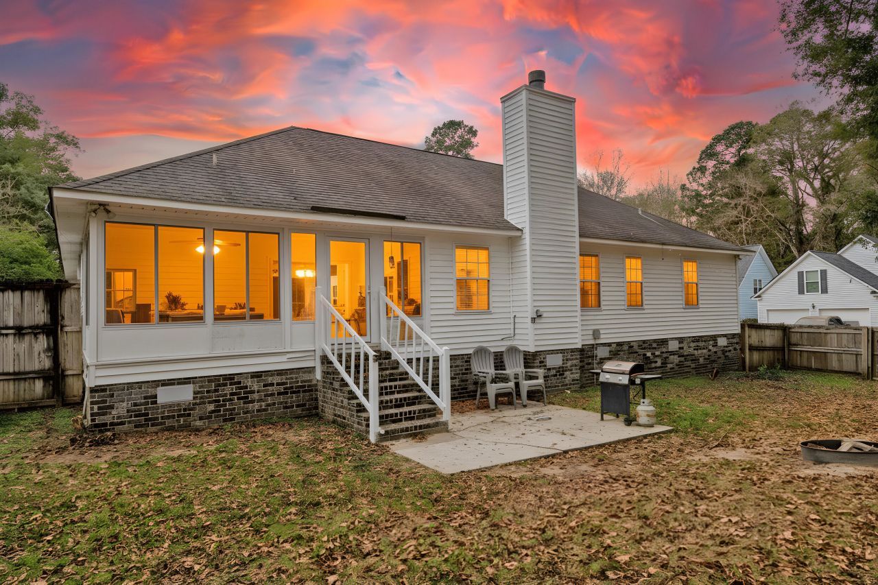 1016 Maidstone Drive Photo 10