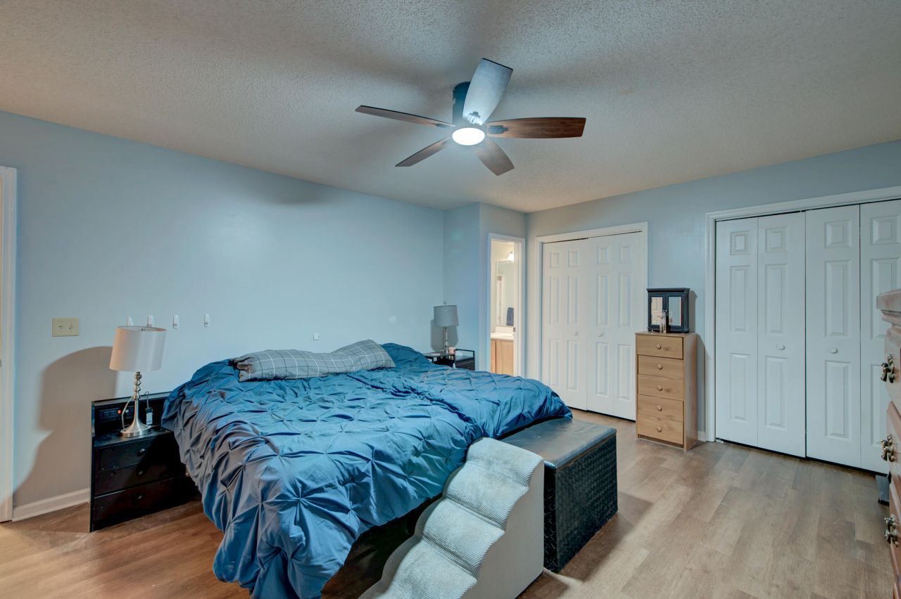 1016 Maidstone Drive Photo 12