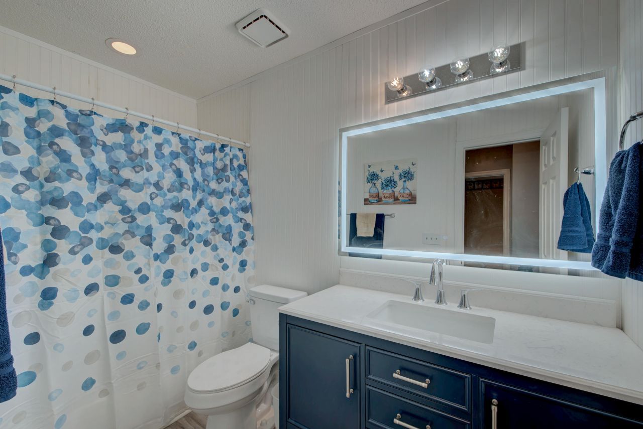 1016 Maidstone Drive Photo 15