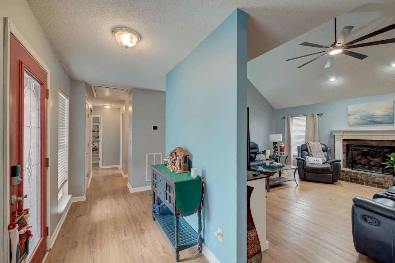 1016 Maidstone Drive Photo 26