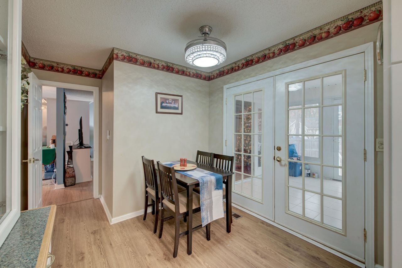 1016 Maidstone Drive Photo 33