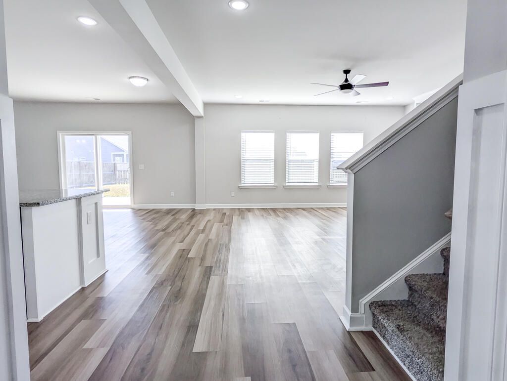 433 Carrara Drive Photo 12