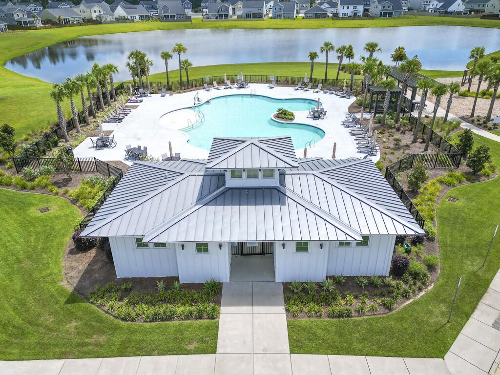 433 Carrara Drive Photo 37