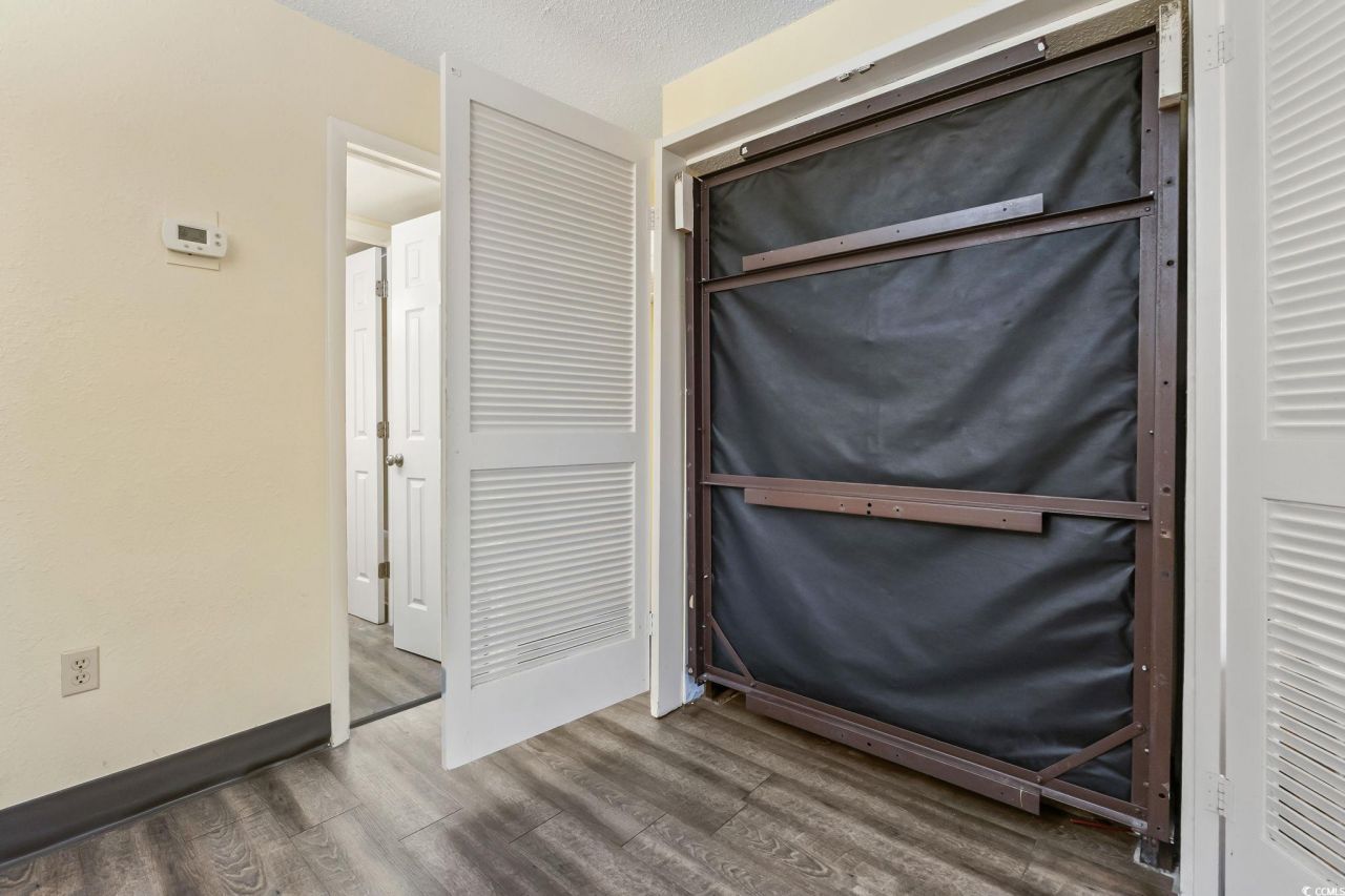 210 75th Ave N Photo 16