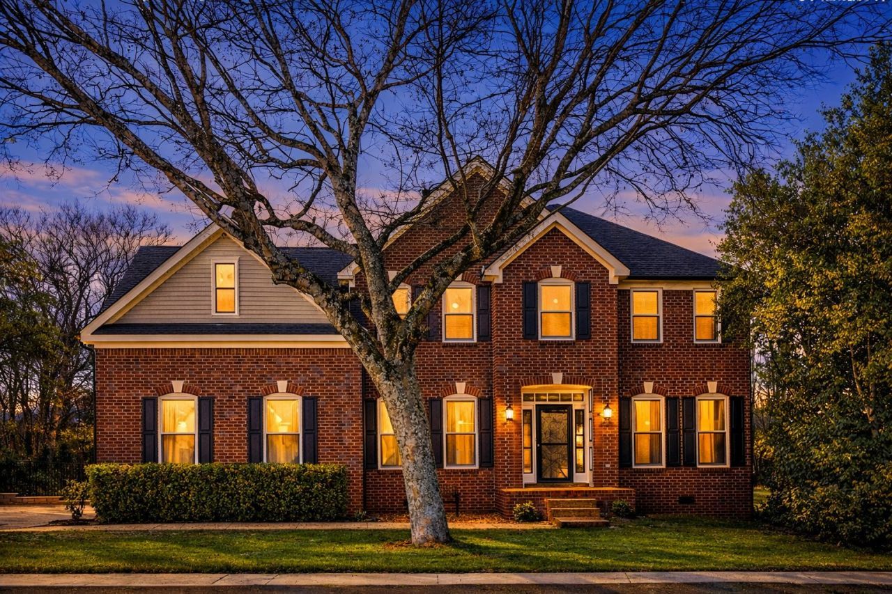 224 Spy Glass Way, Hendersonville, TN 37075 Main Photo