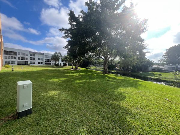 6670 Royal Palm Blvd, Unit 106K, Margate, FL 33063