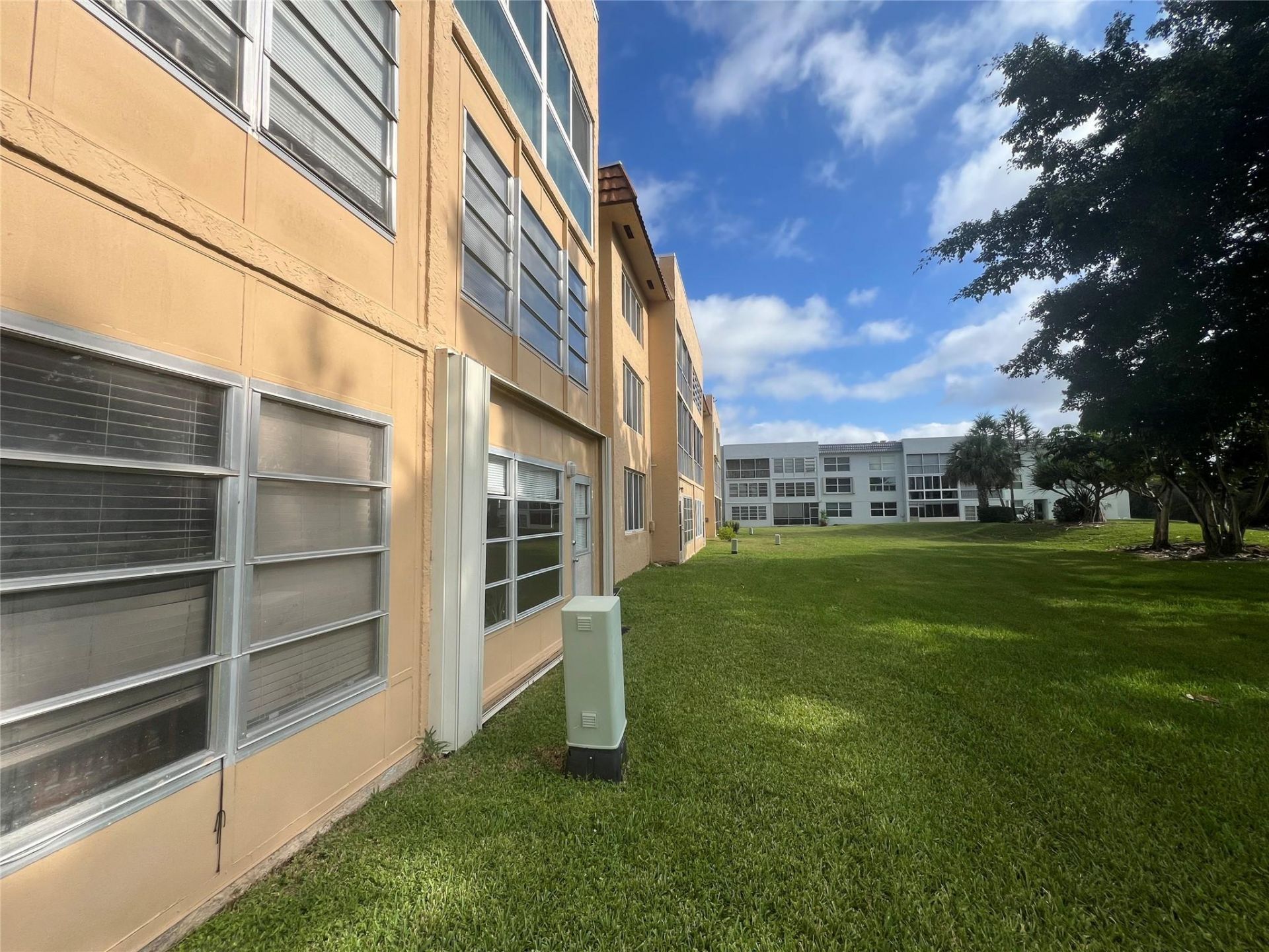 6670 Royal Palm Boulevard, Unit 106K, Margate, FL 33063 Photo