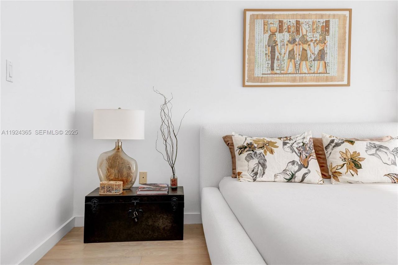 1800 Sunset Harbour Dr, Unit 803, Miami Beach, FL 33139 Photo