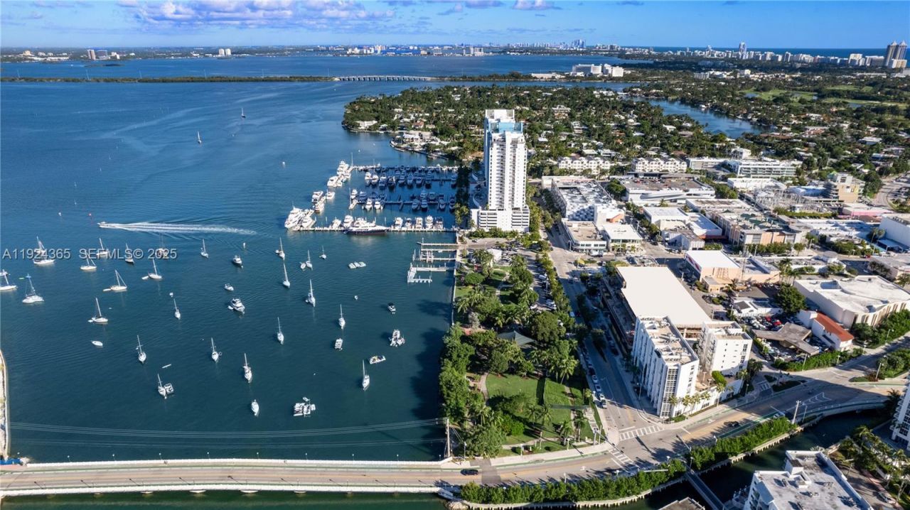 1800 Sunset Harbour Dr, Unit 803, Miami Beach, FL 33139 Photo