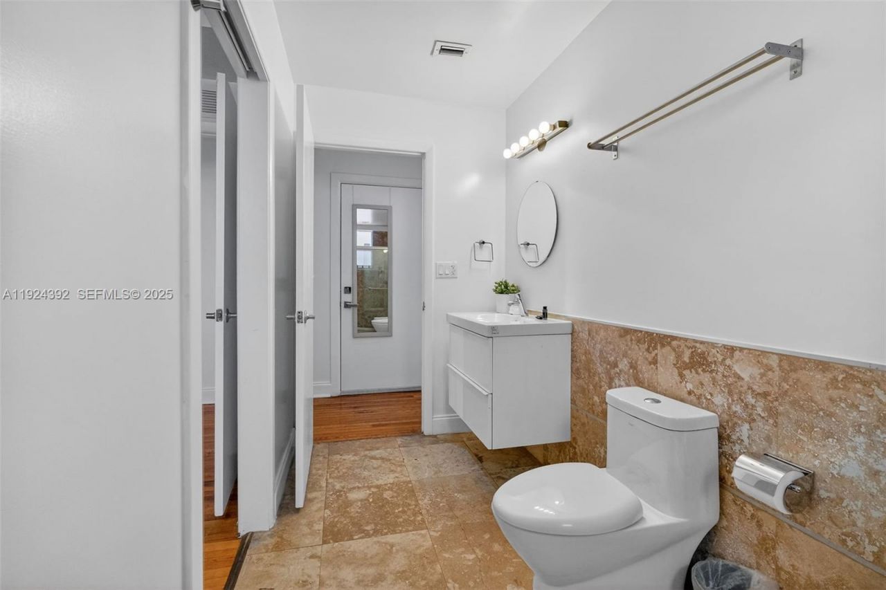 1410 Euclid Ave, Unit 2, Miami Beach, FL 33139 Photo