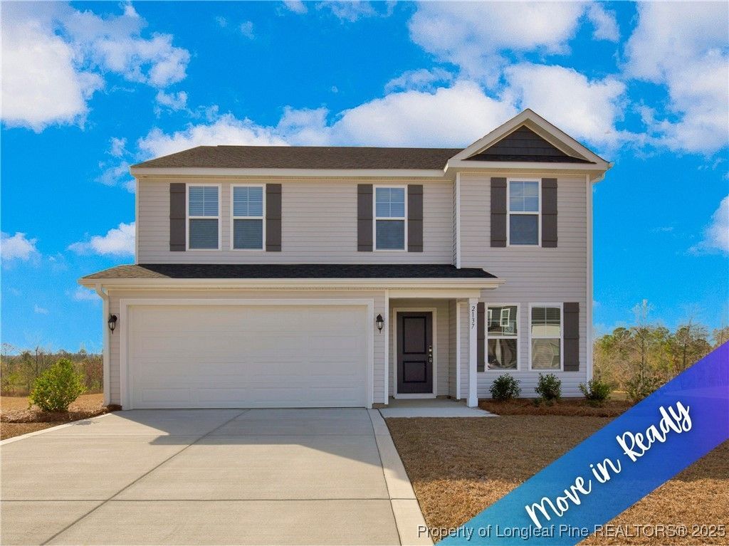 2137 Purebred Circle, Hope Mills, NC 28348 Main Photo