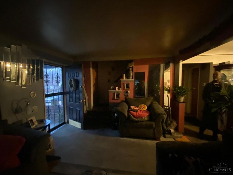 1197 Toluca Court, Cincinnati, OH 45224 Photo 9