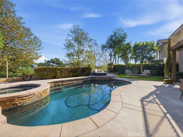 2 Sunswept Mesa, Aliso Viejo, CA 92656