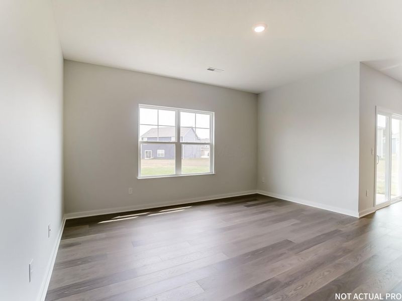 53 Cider Mill Drive, Ashville, OH 43103 Photo 8