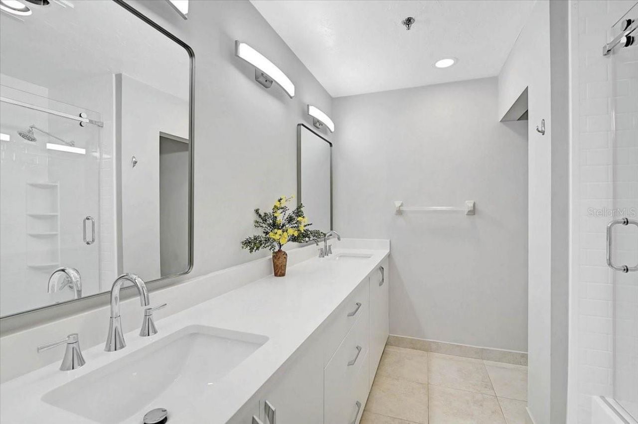 988 Blvd Of The Arts, Unit 115, Sarasota, FL 34236 Photo