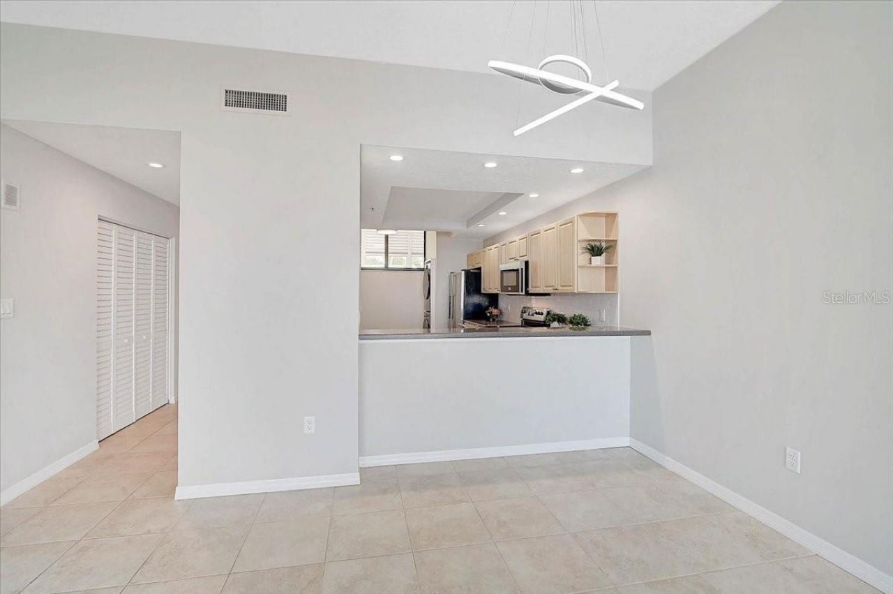 988 Blvd Of The Arts, Unit 115, Sarasota, FL 34236 Photo