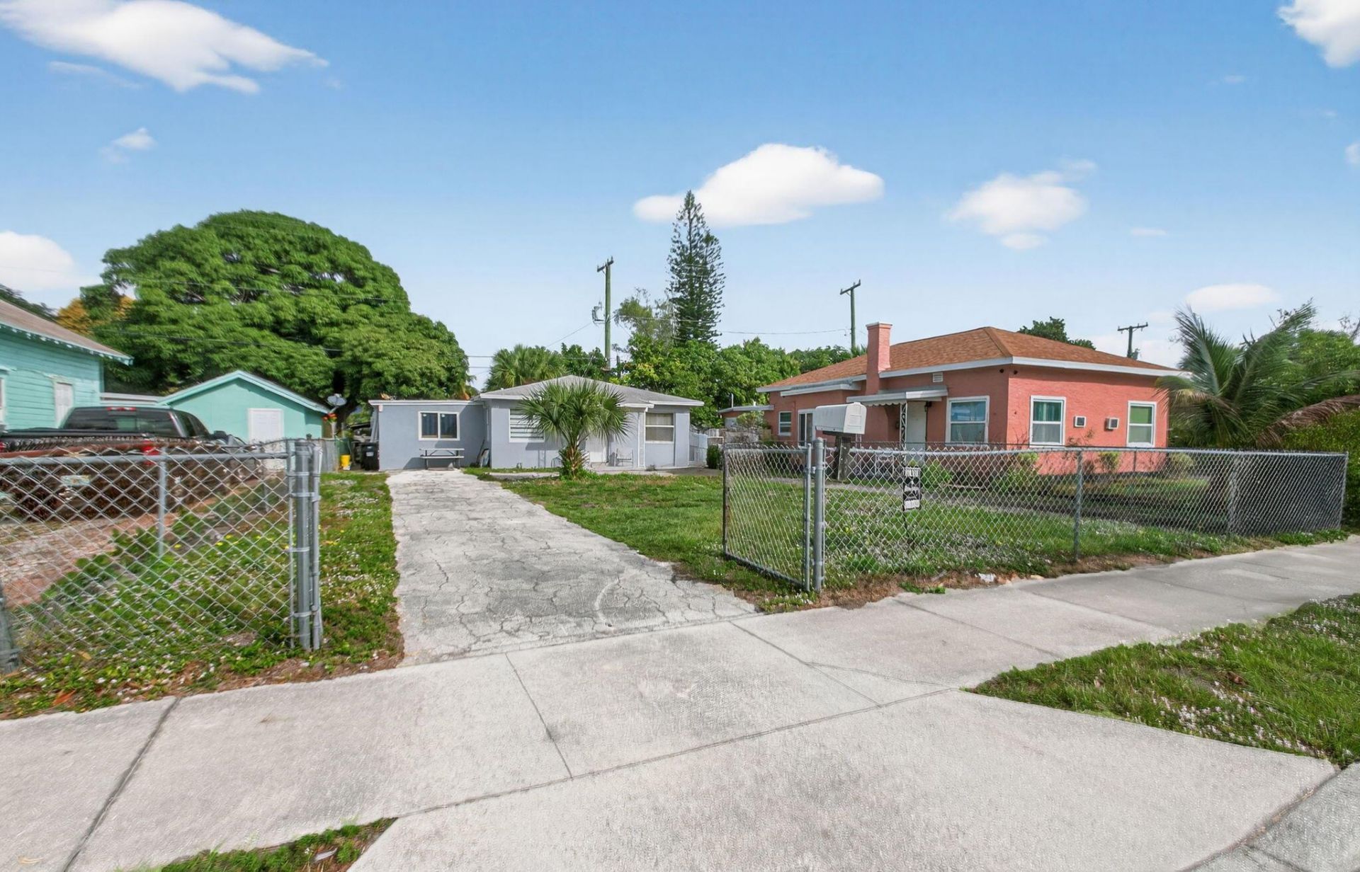 621 50th Street, West Palm Beach, FL 33407 Photo