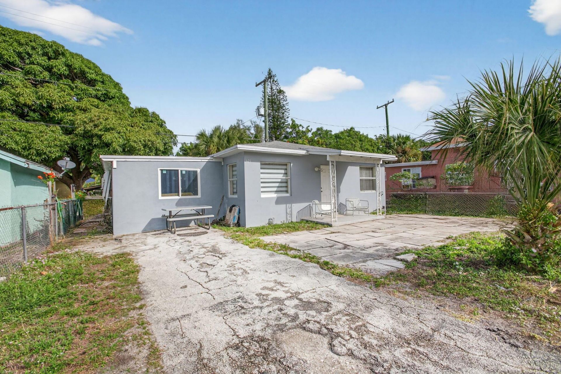 621 50th Street, West Palm Beach, FL 33407 Photo